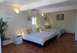 4-bedroom villa with panoramic sea views, swimming pool and 5,000 m² of land – Santa Bárbara de Nexe