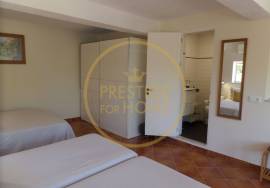 4-bedroom villa with panoramic sea views, swimming pool and 5,000 m² of land – Santa Bárbara de Nexe