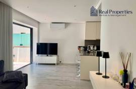 2 Bedroom Apartment | 50m from the beach | Communal pool | Quarteira
