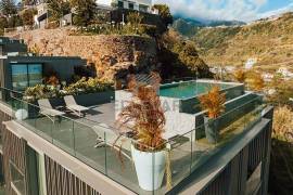 2 BEDROOM APARTMENT IN CALHETA 2 BEDROOM APARTMENT IN CALHETA