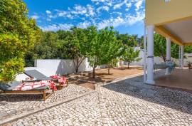 Olhão - 5-bedroom family villa with panoramic rooftop views, garden and garage Olhão - 5-bedroom family villa with panoramic rooftop views, garden and garage