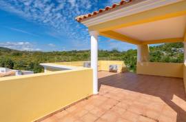 Olhão - 5-bedroom family villa with panoramic rooftop views, garden and garage Olhão - 5-bedroom family villa with panoramic rooftop views, garden and garage
