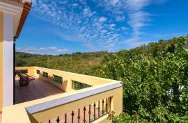 Olhão - 5-bedroom family villa with panoramic rooftop views, garden and garage Olhão - 5-bedroom family villa with panoramic rooftop views, garden and garage