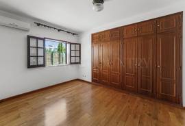 Tavira – Spacious 4-bedroom villa with sea views, garage and near centre Tavira – Spacious 4-bedroom villa with sea views, garage and near centre