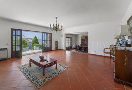 Tavira – Spacious 4-bedroom villa with sea views, garage and near centre Tavira – Spacious 4-bedroom villa with sea views, garage and near centre