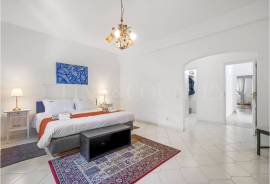 Vilamoura golf-front villa with pool, AL licence and open views Vilamoura golf-front villa with pool, AL licence and open views