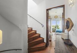 Alporchinhos/Porches - 2-bedroom townhouse, sea views, communal pool, walking distance to beaches and amenities Alporchinhos/Porches - 2-bedroom townhouse, sea views, communal pool, walking distance to beaches and amenities