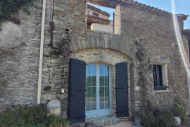 A Very Pretty Stone House With 110 M2 Of Living Space, A 50 M2 Terrace And Views. A Very Pretty Stone House With 110 M2 Of Living Space, A 50 M2 Terrace And Views.