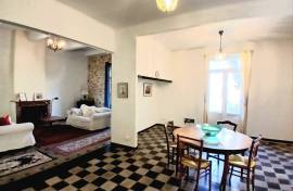 Spacious And Charming Village House With 6 Bedrooms, Large Garage And Enclosed Not Overlooked Garden In A Sought-After Riverside Village. Spacious And Charming Village House With 6 Bedrooms, Large Garage And Enclosed Not Overlooked Garden In A Sought-After Riverside Village.