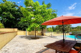 Pleasant Villa With 4 Bedrooms And Independent Chalet On A Lovely Landscaped Plot Of 1338 M2 With Pool And Open Views