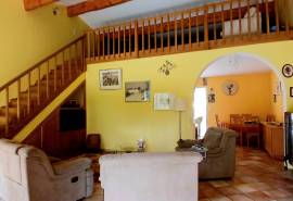 Pleasant Villa With 4 Bedrooms And Independent Chalet On A Lovely Landscaped Plot Of 1338 M2 With Pool And Open Views