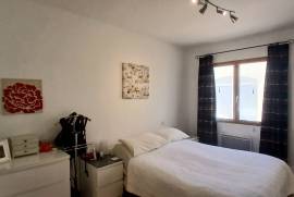 Beautifully Renovated Villa With 5 Bedrooms, 2 Bathrooms And A Garage On A Landscaped 681 M2 Plot With Heated Swimming Pool And Petanque Court. Beautifully Renovated Villa With 5 Bedrooms, 2 Bathrooms And A Garage On A Landscaped 681 M2 Plot With Heated Swimming Pool And Petanque Court.