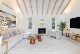 listing listing