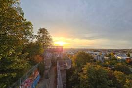 Ready to move: Furnished Studio Apartment with Balcony next to Park Humboldthain