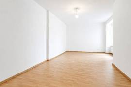 Vacant 3-Room Apartment with balcony near Gorlitzer Park & Maybachufer Vacant 3-Room Apartment with balcony near Gorlitzer Park & Maybachufer