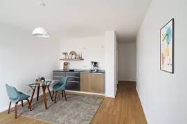 AAA investment: Vacant Brand-new apartment with terrace in Mitte!
