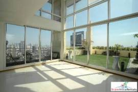 The Empire Place - River and City Views from this Three Bedroom Duplex for Rent in Sathorn