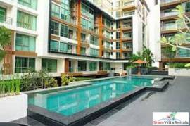 Modern 2-3 Bedrooms (131 sq.m.) duplex in The Heart of Pattaya for Long Term Rental