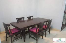 Large Townhouse for Rent in a Convenient Location, Sukhumvit Soi 10