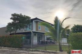 Land & House 88 Koh Kaew - Four Bedroom Three bathroom House for Rent in an Exclusive Estate