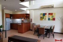 Large beautiful 3 bedroom duplex near beach for rent - Na jomtien