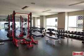 The Oleander - Spacious Two Bedroom + Office Condo for Rent in Nana on Sukhumvit 11