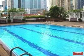 Sathorn Happy Land Tower - Large 164 Sqm Corner Unit Condo with Minimalist Styling and Lots of Natural Light