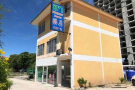Beach Front Jom-Tien 3 storeys building and 3 Rai land for Rent