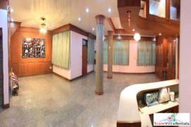 Extra Large Townhouse with Office Option in Bangna, Bangkok