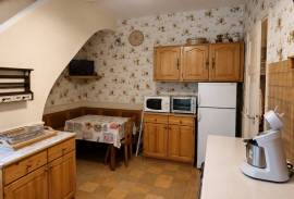4 room, 75m2 House for sale in Roujan - 96 000 € * 4 room, 75m2 House for sale in Roujan - 96 000 € *