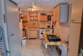 4 room, 75m2 House for sale in Roujan - 96 000 € * 4 room, 75m2 House for sale in Roujan - 96 000 € *
