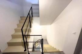 7 room, 230m2 Townhouse for sale in Roujan - 239 000 € * 7 room, 230m2 Townhouse for sale in Roujan - 239 000 € *