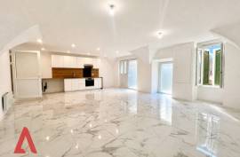 7 room, 230m2 Townhouse for sale in Roujan - 239 000 € * 7 room, 230m2 Townhouse for sale in Roujan - 239 000 € *