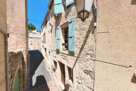 5 room, 90m2 Village house for sale in Nezignan l'eveque - 130 000 € * 5 room, 90m2 Village house for sale in Nezignan l'eveque - 130 000 € *