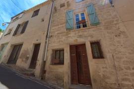 5 room, 90m2 Village house for sale in Nezignan l'eveque - 130 000 € * 5 room, 90m2 Village house for sale in Nezignan l'eveque - 130 000 € *