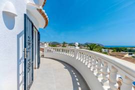 listing listing
