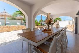 listing listing