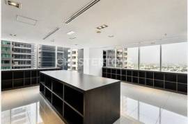 Grade A I Luxury Tower I 3 parking spaces