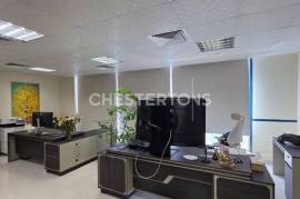 Compact Office in JLT | High Floor | Lake View