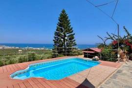 Sea view Villa with 2 apartments, pool and olive grove