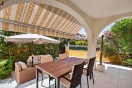 listing listing