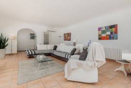 listing listing