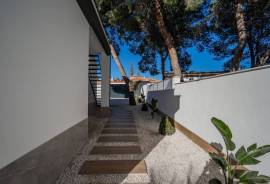 listing listing
