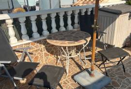 listing listing