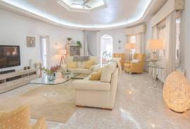listing listing