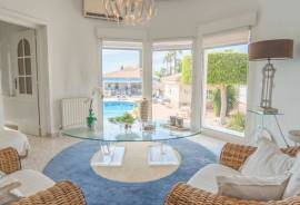 listing listing