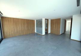 Luxury Contemporary Villa with Pool Just Minutes from Porto de Mós Beach