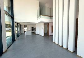 Luxury Contemporary Villa with Pool Just Minutes from Porto de Mós Beach