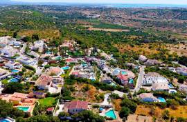 Urban plot with sea views in Praia da Luz, Lagos Urban plot with sea views in Praia da Luz, Lagos