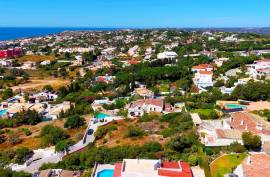 Urban plot with sea views in Praia da Luz, Lagos Urban plot with sea views in Praia da Luz, Lagos